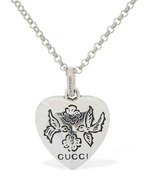 Gucci 'Blind For Love' pendant necklace.